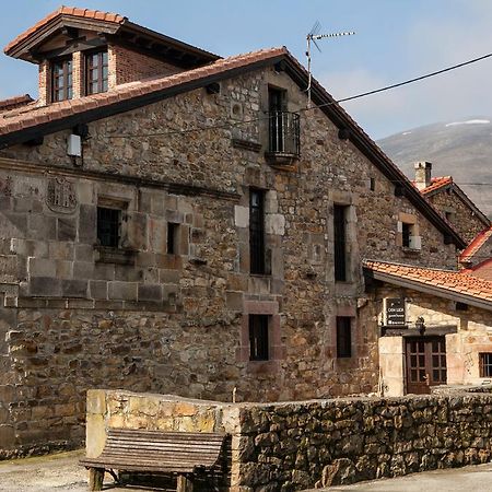 Hotel Nuestra Senora Del Carmen à San Sebastián de Garabandal Extérieur photo