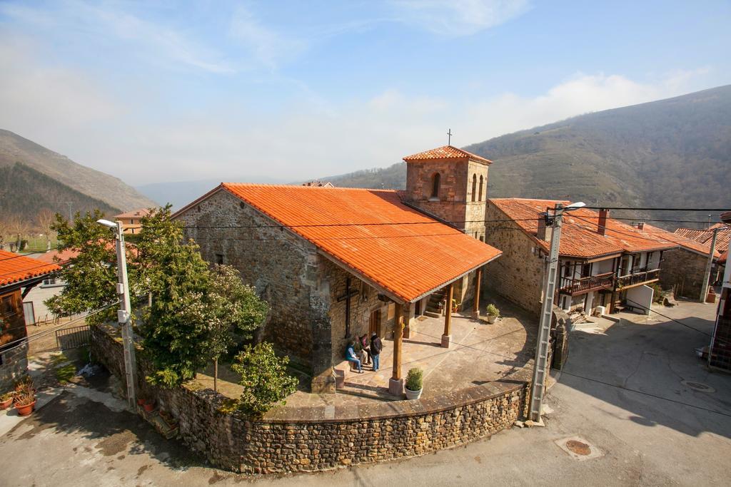 Hotel Nuestra Senora Del Carmen à San Sebastián de Garabandal Extérieur photo
